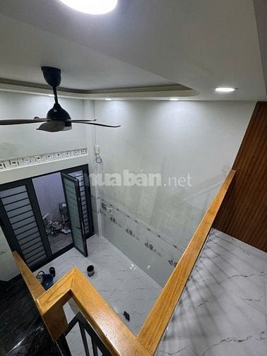 Cho thuê nhà nguyên căn đường Trần Hưng Đạo, PHường Cầu Kho, Quận 1