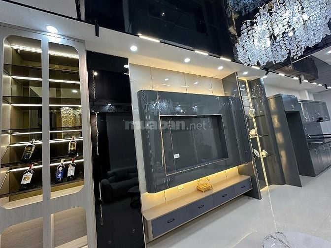 CỰC PHẨM MẶT PHỐ - VỈA HÈ RỘNG - NỘI THẤT LUXURY - KINH DOANH