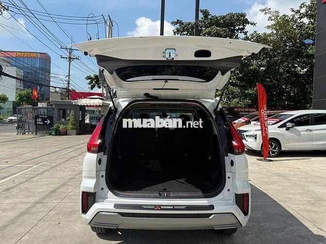 Mitsubishi Xpander Premium 2025 Trắng - Odo 600km