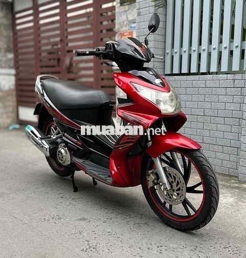 Hayate đẹp, máy êm thì thầm bao vọt