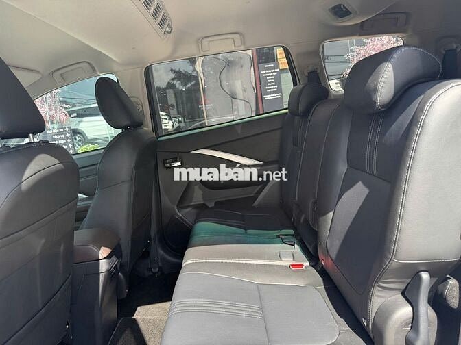 Mitsubishi Xpander Premium 2025 Trắng - Odo 600km