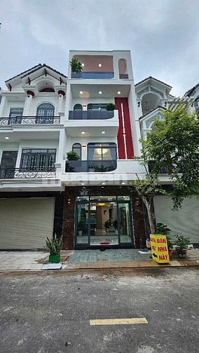 Nhà Đặng Văn Ngữ, 69m2, vị trí vàng, Full nội thất, SHR, 4tỷ890 (TL)