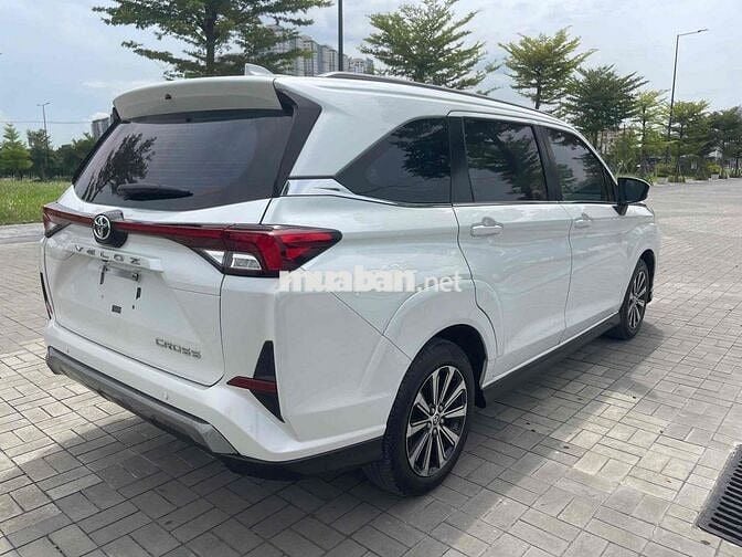 Toyota Veloz Cross 2022 CVT - 60000 km