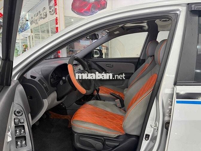 Hyundai Avante SX2014 1.6 MT -