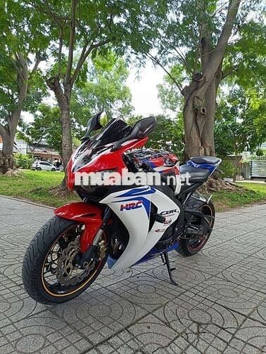 HONDA CBR 1000 CHÍNH CHỦ SANG TÊN