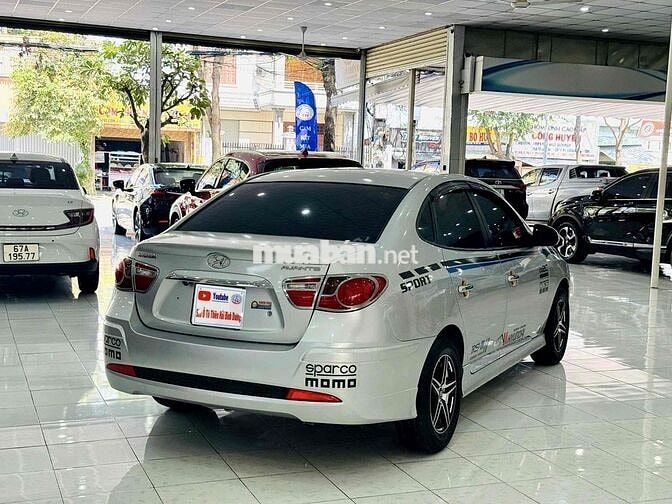 Hyundai Avante 2014 1.6 MT xe gia đình sử dụng