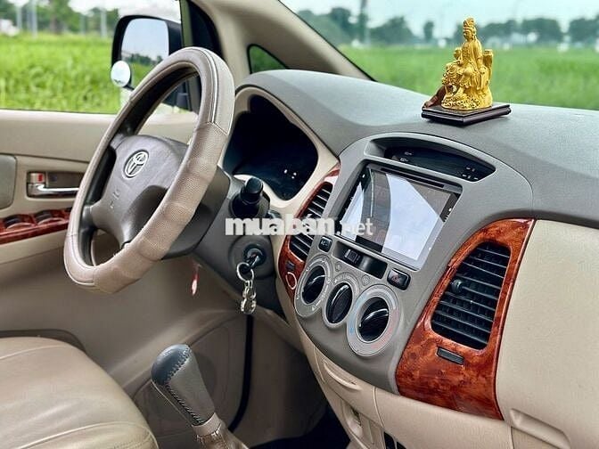 Toyota Innova 2007 G - 110000 km
