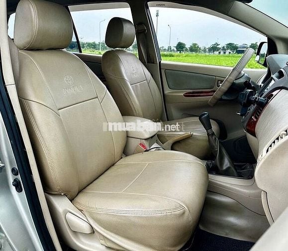 Toyota Innova 2007 G - 110000 km