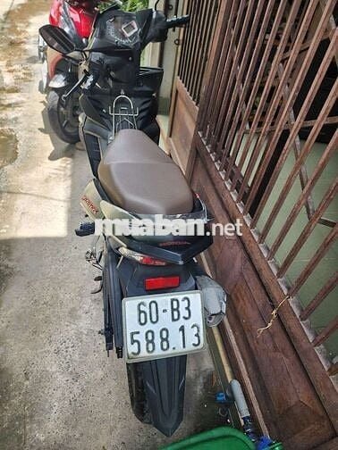 Xe dư cần bán
