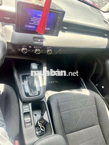Honda 2024 HR-V G màu đỏ
