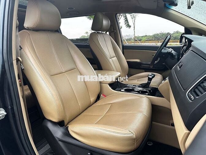 Kia Sedona 2020 2.2 DAT Luxury - 95000 km