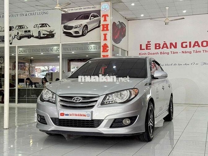 Hyundai Avante 2014 1.6 MT xe gia đình sử dụng