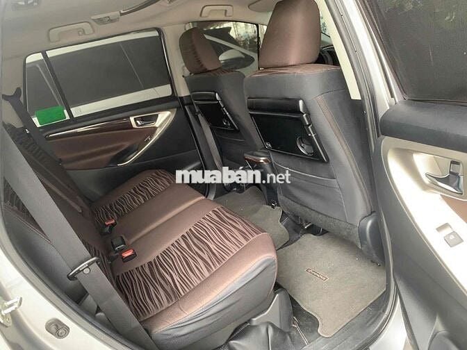 Toyota Innova 2022 G 2.0 AT - 170000 km