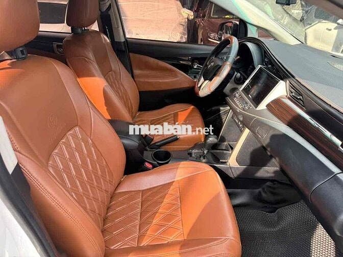INNOVA 2.0G 2019 TỰ ĐỘNG ,HỖ TRỢ VAY 70% XE CHẤT