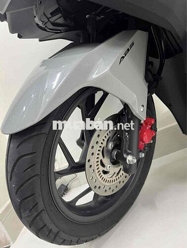 vario. 160. abs.  đi 2023 đi chỉ 4ngàn km