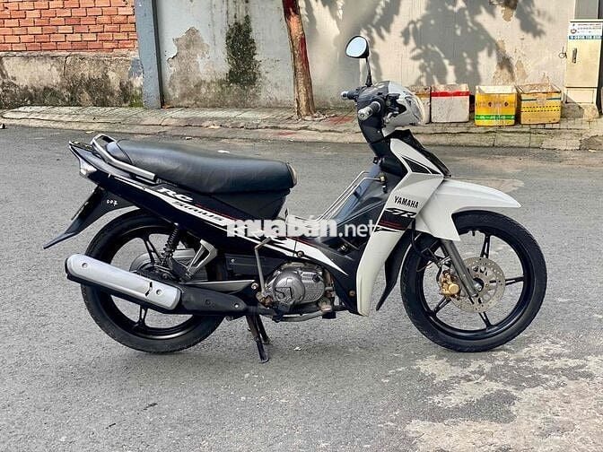 Cần bán xe Yamaha Sirius 2017 bstp giấy tờ đầy đủ