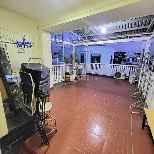 Nhà Công Năng lớn, nở hậu, 05 Tầng, DTSD 165m2
