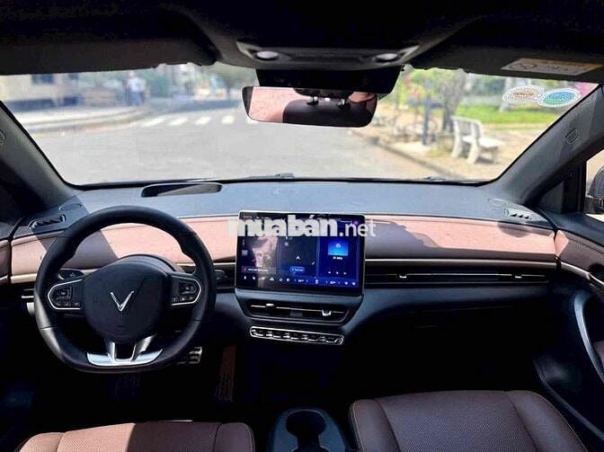 Vinfast VF6 Plus 2023 - Mua Pin - 19.000km
