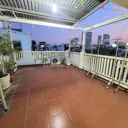 Nhà Công Năng lớn, nở hậu, 05 Tầng, DTSD 165m2