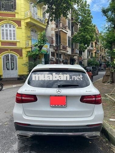 Mercedes Benz GLC 2018 250 4MATIC - 16000 km