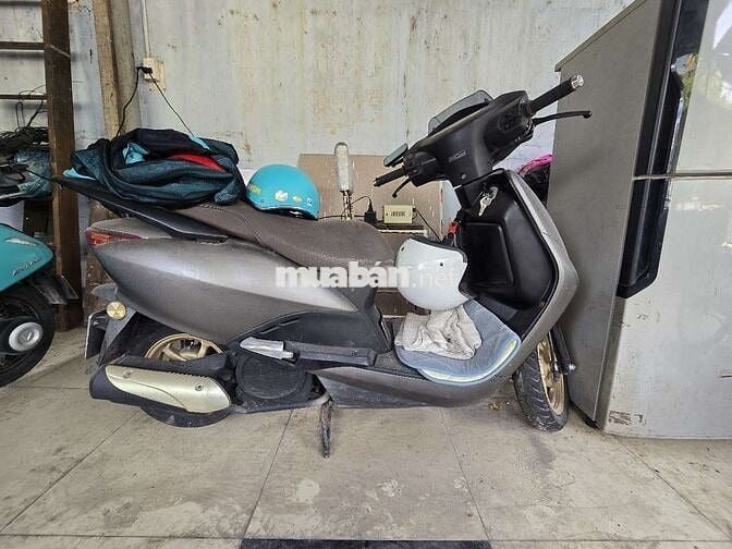 Thanh lý xe scr 2010 trùm mền ko sử dụng