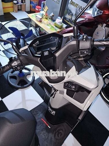Vario160 bản đặc biệt abs xám xi măng