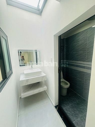 tìm chủ mới cho nhà DT 36m2/ 3ty55, chợ Hồ Văn Long, BHHB,HXH,3PN,SHR