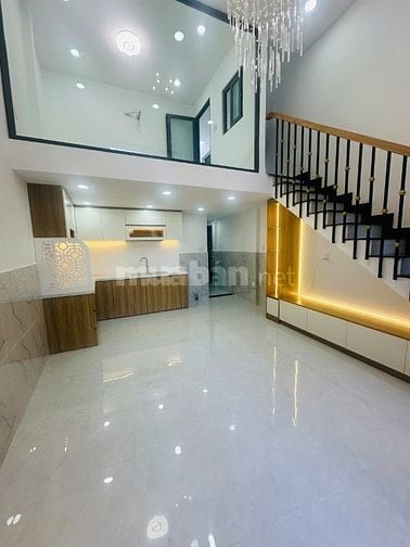 tìm chủ mới cho nhà DT 36m2/ 3ty55, chợ Hồ Văn Long, BHHB,HXH,3PN,SHR