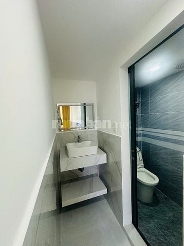 tìm chủ mới cho nhà DT 36m2/ 3ty55, chợ Hồ Văn Long, BHHB,HXH,3PN,SHR