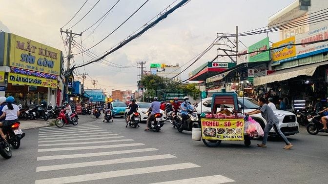 Bán nhà mặt tiền chợ Phước Bình đường Đại Lộ 2 Quận 9 (88m2) 19.8 tỷ