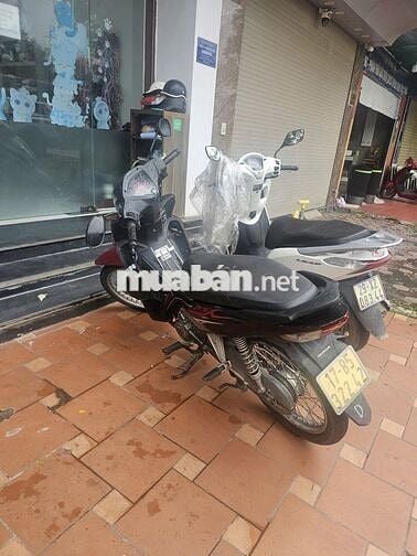 Bán xe  Honda Wave Rsx, đăng kí 2017, màu đỏ đen