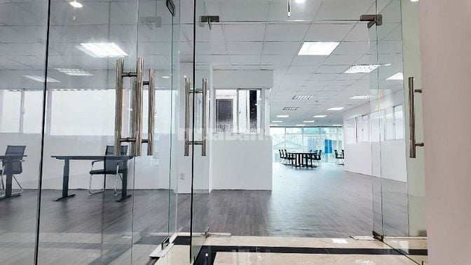 CHO THUÊ VĂN PHÒNG 290M2 CÓ SẴN NỘI THẤT, MẶT TIỀN ĐƯỜNG ĐINH BỘ LĨNH