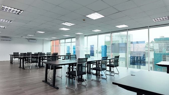CHO THUÊ VĂN PHÒNG 290M2 CÓ SẴN NỘI THẤT, MẶT TIỀN ĐƯỜNG ĐINH BỘ LĨNH
