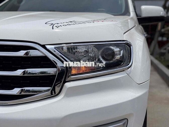 Ford Everest 2019. TRẢ TRƯỚC 300 TRIỆU NHẬN XE