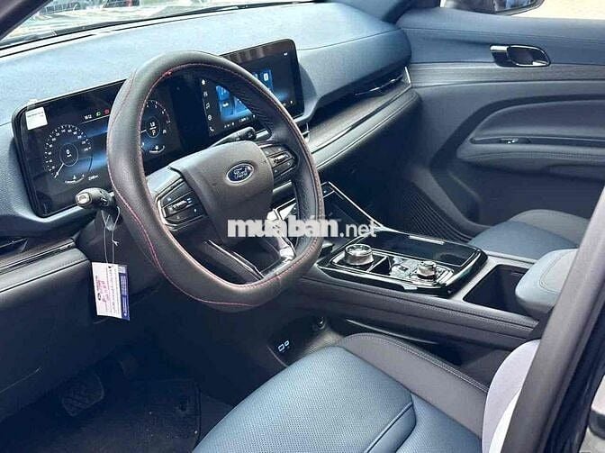 Ford Territory 2025 Titanium X 1.5 AT - 2300 km