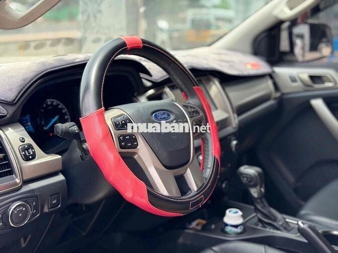 Ford Everest 2019. TRẢ TRƯỚC 300 TRIỆU NHẬN XE