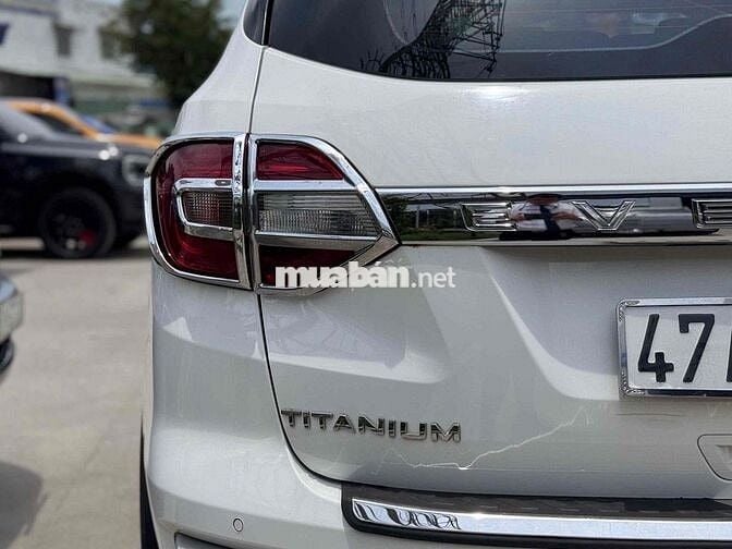 Ford Everest 2019. TRẢ TRƯỚC 300 TRIỆU NHẬN XE