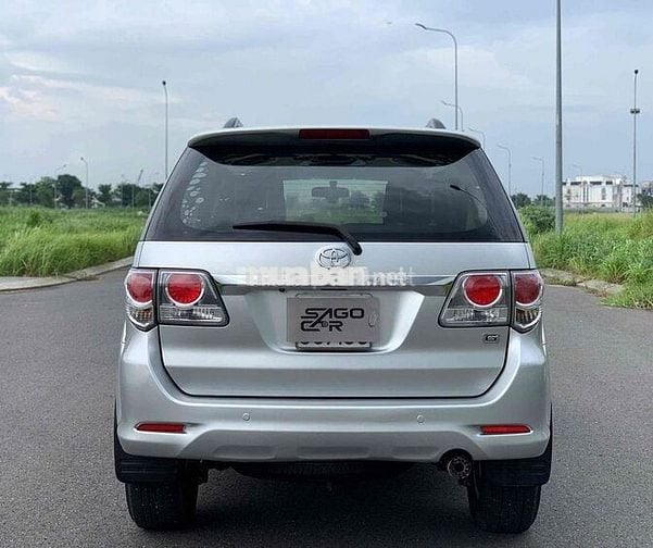 Toyota Fortuner 2014 2.5G 4x2 - 150000 km