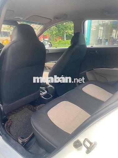 Hyundai Grand i10 2015 1.0 Base - 100000 km
