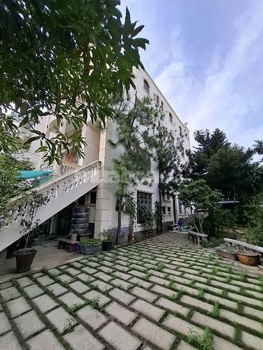 Bán nhà đường 8 Linh Chiểu ngay Vincom Thủ Đức giá 42 tỷ