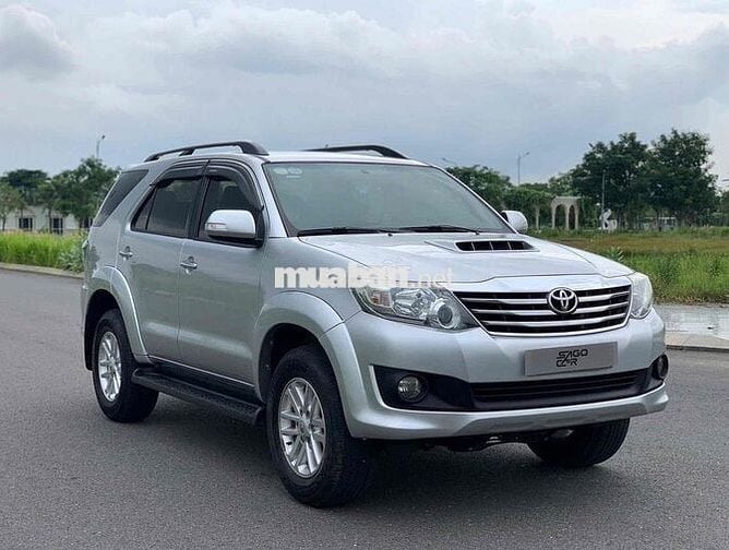Toyota Fortuner 2014 2.5G 4x2 - 150000 km