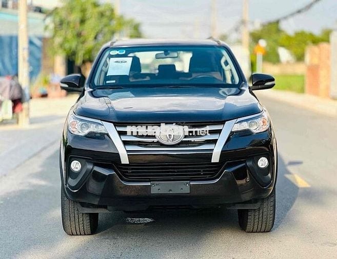 Toyota Fortuner 2017 máy dầu số sàn xe zin giá tốt