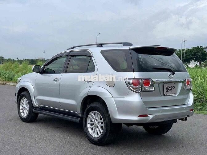 Toyota Fortuner 2014 2.5G 4x2 - 150000 km