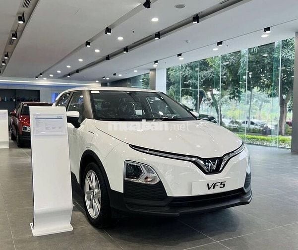 VF5 ĐỦ MÀU- GIAO NGAY- TRẢ TRƯỚC 80 TRIỆU NHẬN XE
