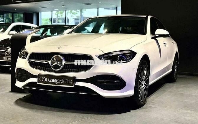 Mercedes Benz C Class 2023 C200 Avantgarde Plus V1