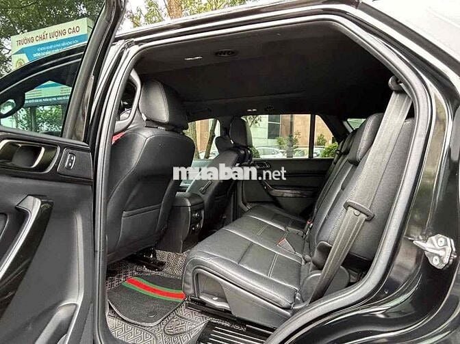 Ford Everest Titanium 2.0L 4x4 AT sản xuất 2022