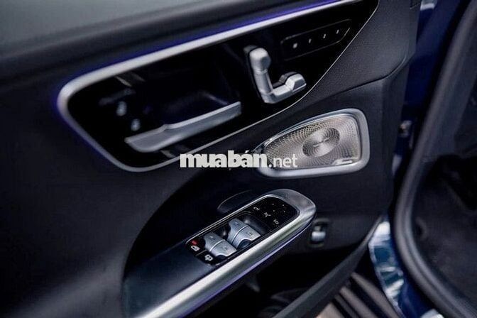 Mercedes Benz C Class 2023 C200 Avantgarde Plus V1