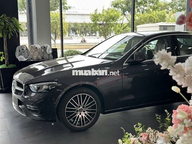 Mercedes Benz C Class 2023 C200 Avantgarde Plus V1
