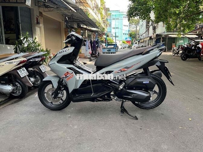 Air blade 160