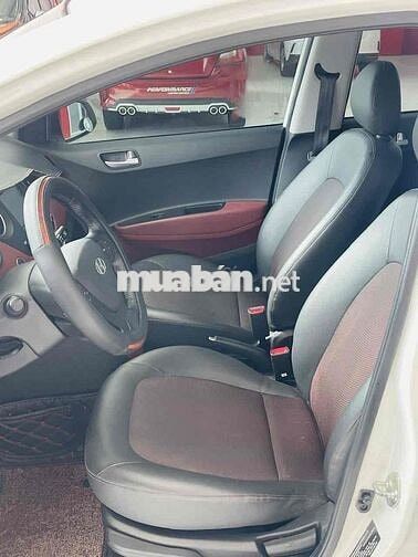 Hyundai Grand i10 2021 Sedan 1.2 AT - 31000 km